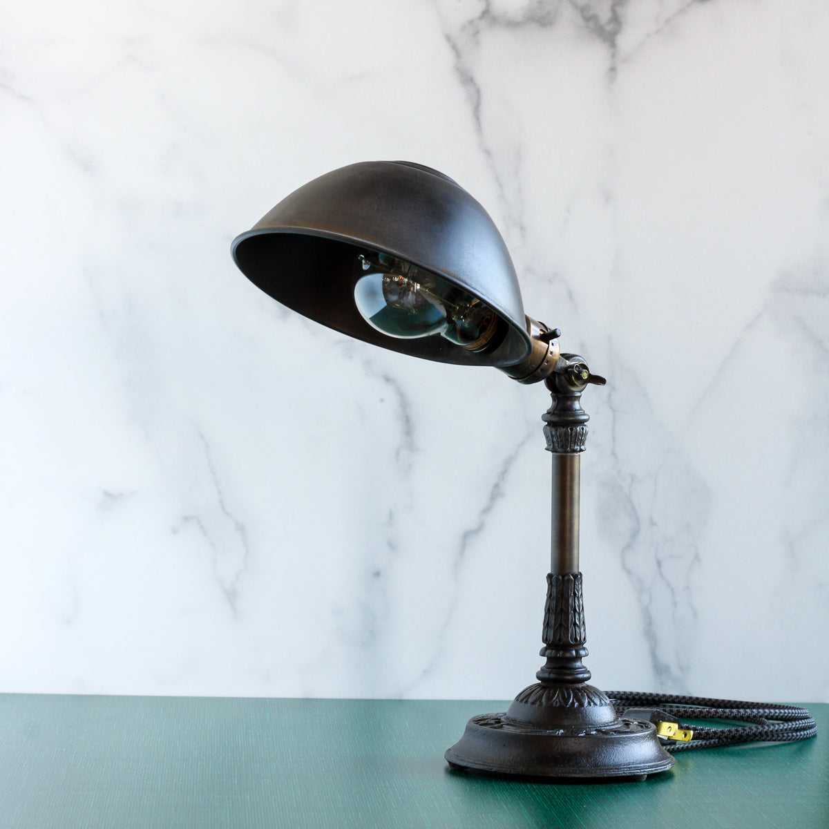 Vintage Art Deco Lamp