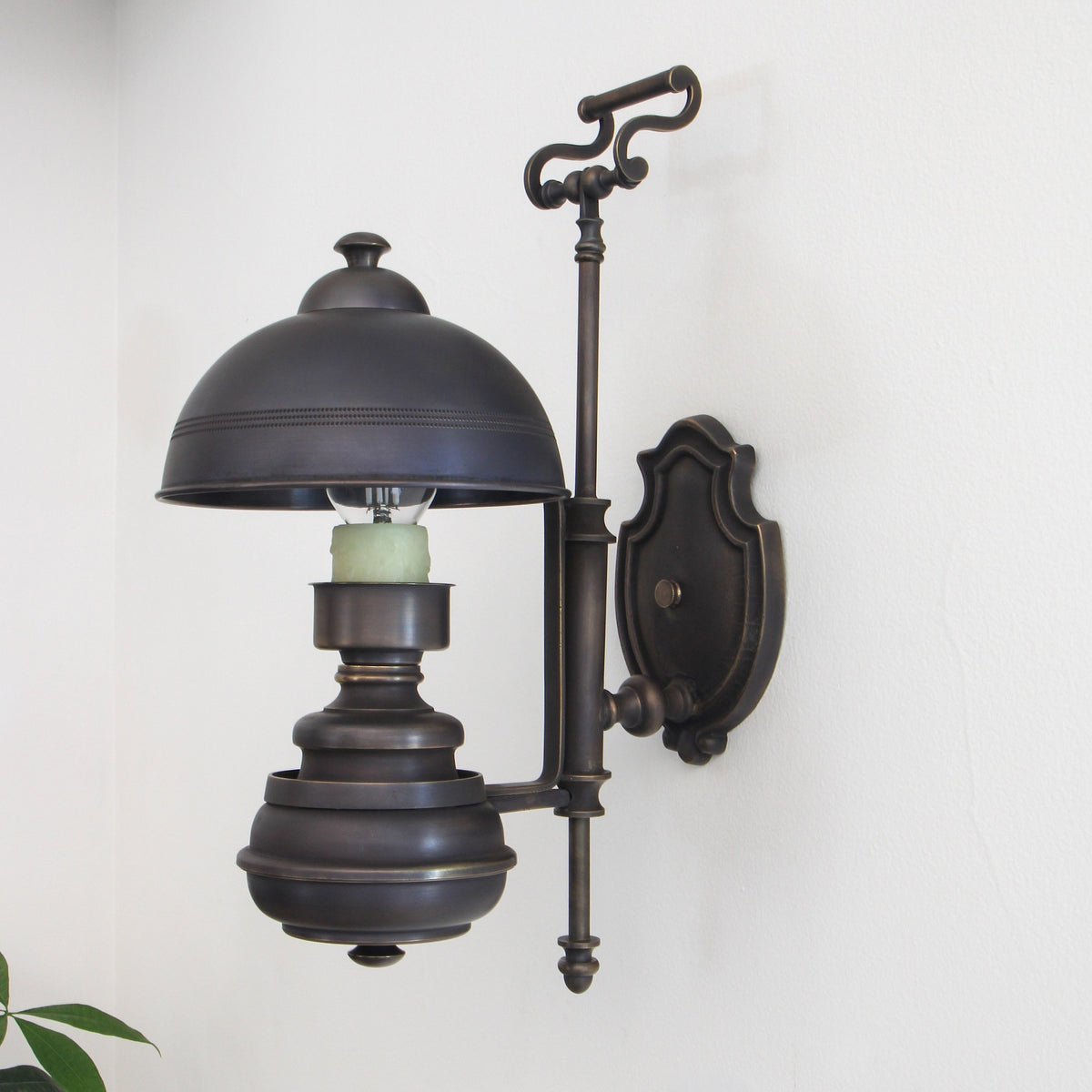 Vintage Brass Wall Sconce